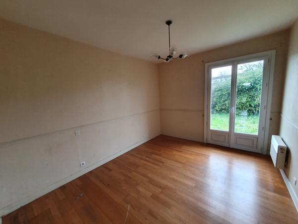 Maison de 98m2 à vendre avec 3 chambres et bureau à Hagetmau Maison de 98m2 à vendre avec 3 chambres et bureau à Hagetmau