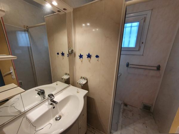 Maison de 98m2 à vendre avec 3 chambres et bureau à Hagetmau Maison de 98m2 à vendre avec 3 chambres et bureau à Hagetmau