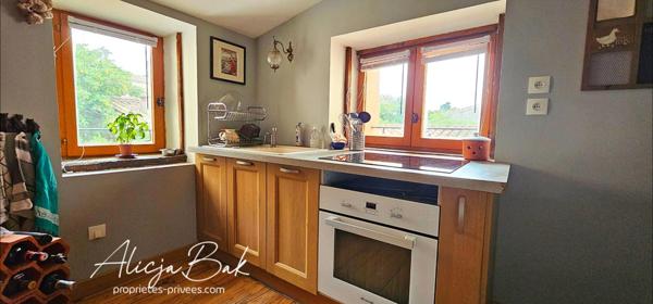 Maison Villespy 12 pièce(s) 255 m2