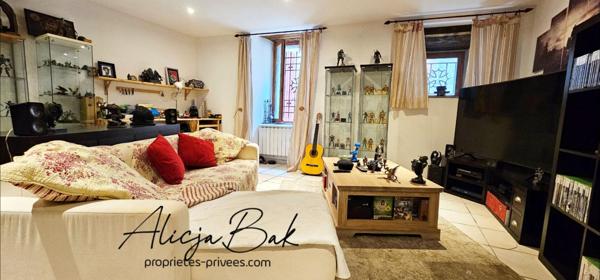 Maison Villespy 12 pièce(s) 255 m2