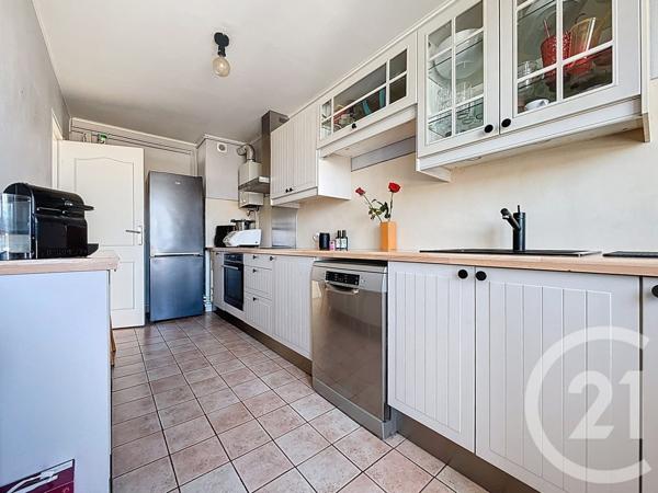 Appartement F4 à vendre  4 pièces - 76,28 m2 MARSEILLE - 13013