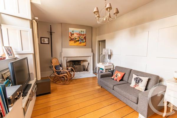 Maison à vendre  8 pièces - 178 m 2   LAVAL  - 53