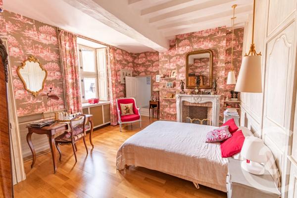 Maison à vendre  8 pièces - 178 m 2   LAVAL  - 53