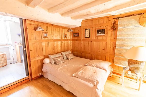 Maison à vendre  8 pièces - 178 m 2   LAVAL  - 53