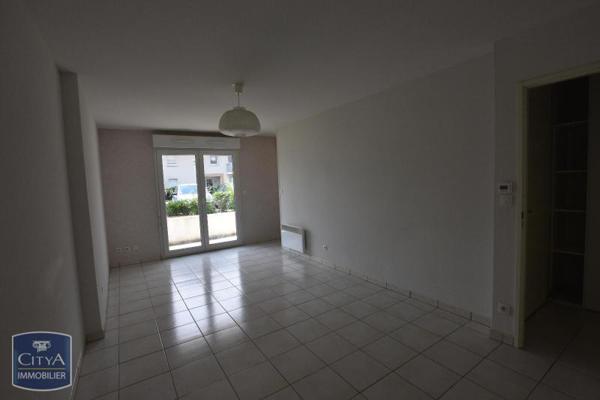 Location appartement Beaupréau-en-Mauges (49) 1 pièce 28.43m²