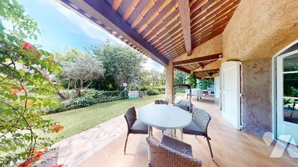 Propriété prestige de 11 pièces cadre exceptionnel  Route Cézanne  LE THOLONET - AIX EN PROVENCE