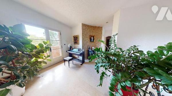 Propriété prestige de 11 pièces cadre exceptionnel  Route Cézanne  LE THOLONET - AIX EN PROVENCE