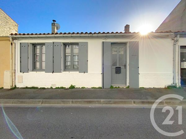 Maison à vendre  3 pièces - 63,55 m2 ROCHEFORT - 17
