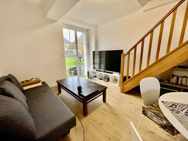 LONGERE - 77m² - 3 CHAMBRES - BOURG- LOCATAIRE EN PLACE