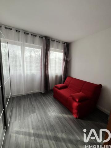 Appartement à vendre 4 pièces 79 m² Vaux-le-Pénil