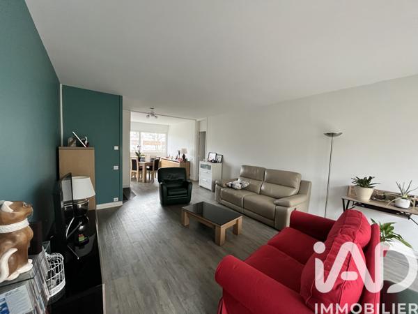Appartement à vendre 4 pièces 79 m² Vaux-le-Pénil