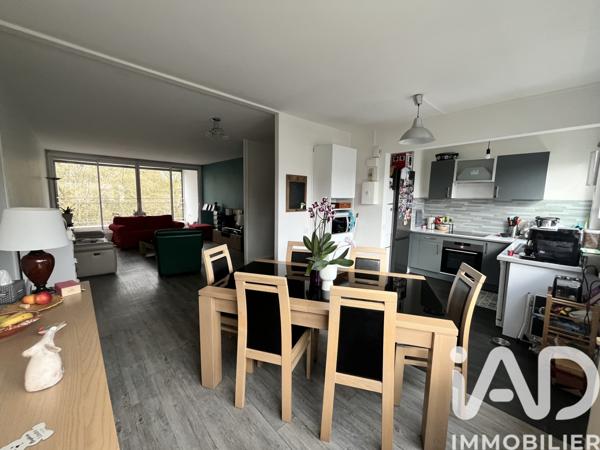Appartement à vendre 4 pièces 79 m² Vaux-le-Pénil