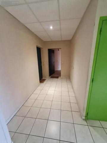 Location - Appartement Montoire-sur-le-Loir 41800 52 m 2 2454 m 2