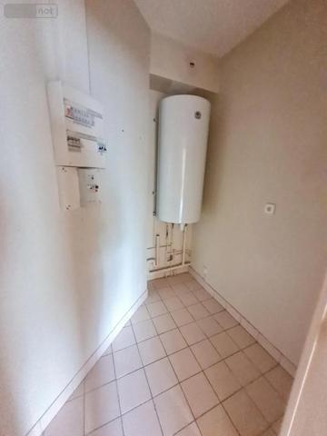 Location - Appartement Montoire-sur-le-Loir 41800 52 m 2 2454 m 2