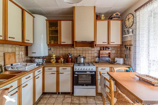 Maison 365 680 € Pessac 4 p 95 m² DPE D