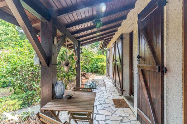 Maison 365 680 € Pessac 4 p 95 m² DPE D