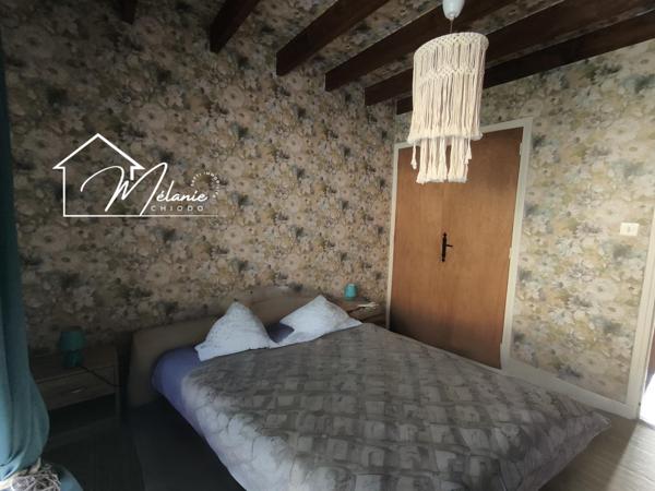 Plain-pied grand terrain, garage et pièce de vie,4 chambres