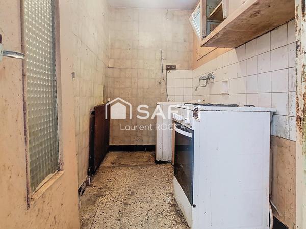 Appartement type T1 centre Moutiers à  renover