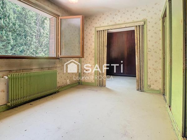 Appartement type T1 centre Moutiers à  renover