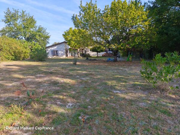 Plain-pied 130 m² sur terrain de 2 765 m² - Saint-Étienne-de-Tulmont (82)