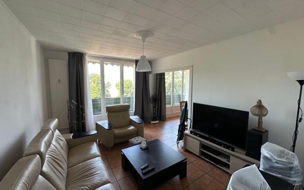 Appartement à vendre    3 pièces •  Vienne