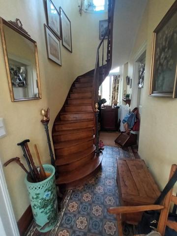 Maison à Oisemont, 80140 - 9 pièces 170m²