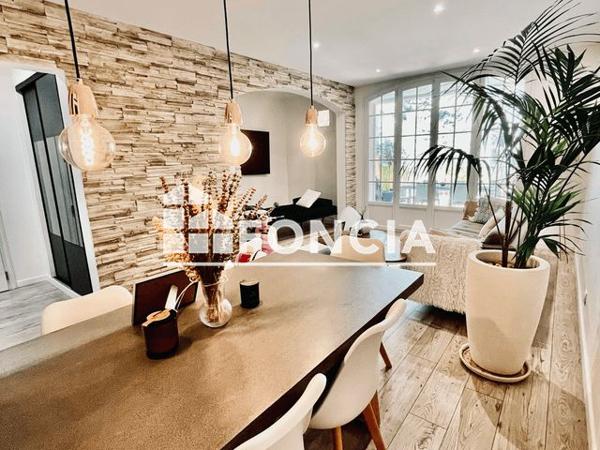 À vendre Appartement 3 pièces 85.17 m² - Saint-cyr-sur-mer 83270