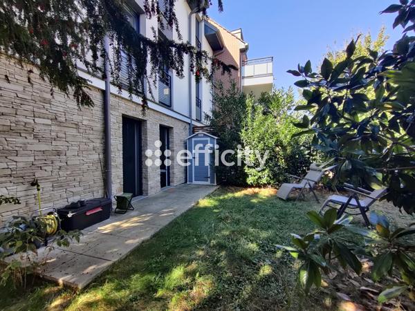 Appartement
         3 pièces
        - 60 m² Exclusivité 550 000 €*