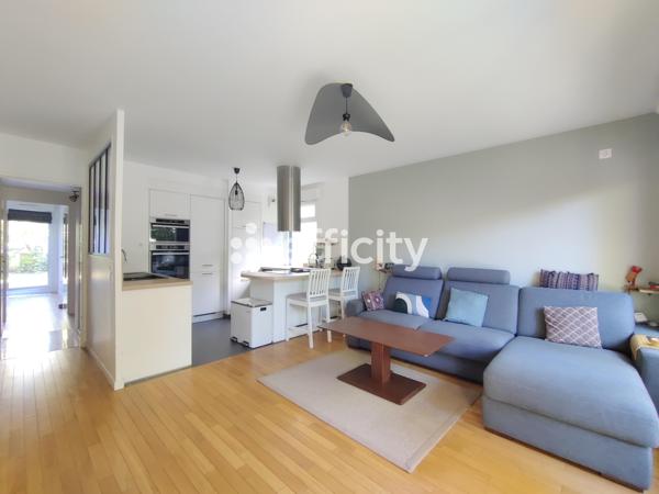 Appartement
         3 pièces
        - 60 m² Exclusivité 550 000 €*