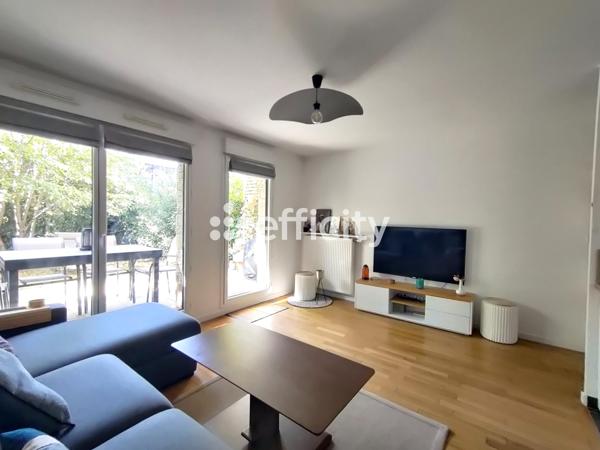Appartement
         3 pièces
        - 60 m² Exclusivité 550 000 €*