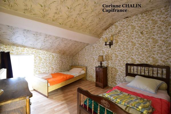 Maison à vendre 7 pièces 110m2 LE DONJON (03)