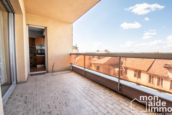 " Jules" Appartement T4 89m2 -Rodez