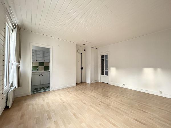 Appartement Suresnes 2 pièce(s) 37 m2