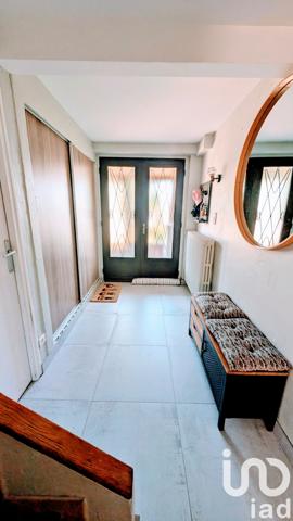 Maison à vendre 7 pièces 199 m² Saint-Martin-sur-le-Pré