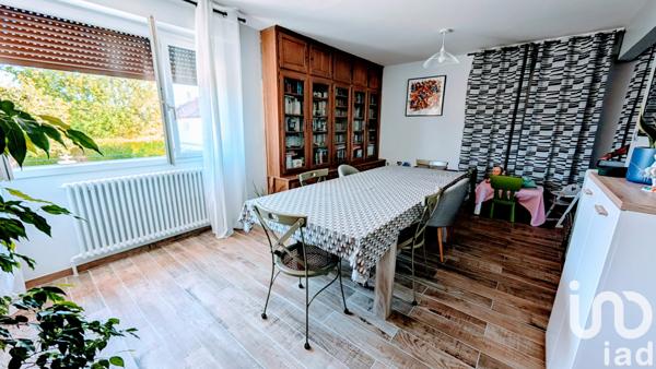Maison à vendre 7 pièces 199 m² Saint-Martin-sur-le-Pré