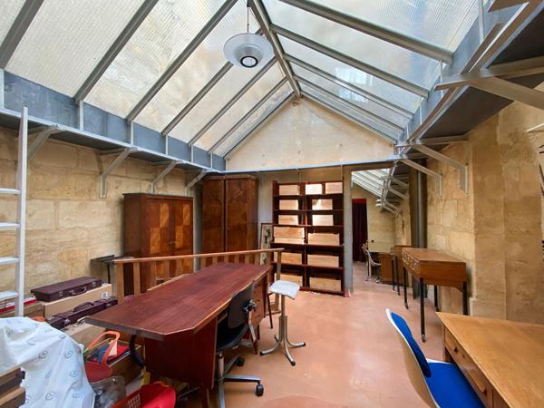 ARCHITECTURE ATYPIQUE- 1700 -Appartement avec terrasse - Bordeaux