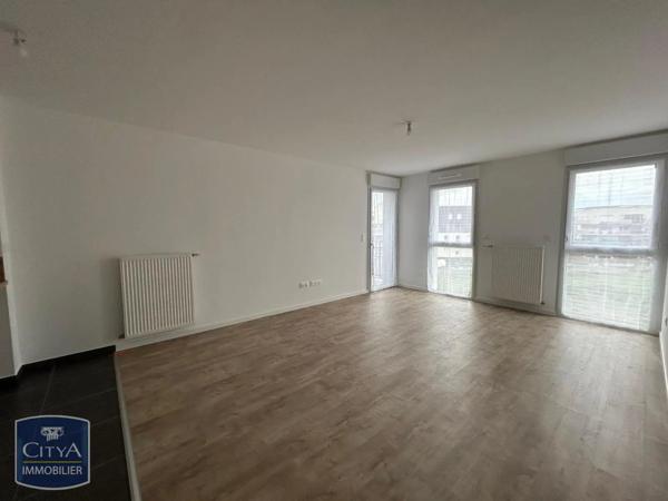 Appartement à louer 2 pièces 47.31m² Angers (49000)