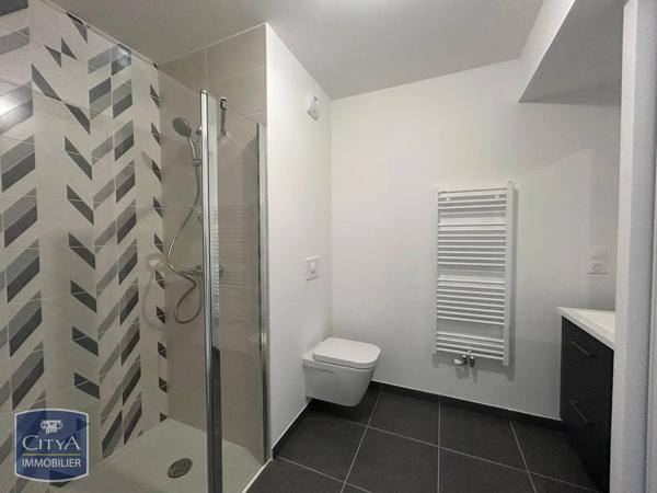 Appartement à louer 2 pièces 47.31m² Angers (49000)