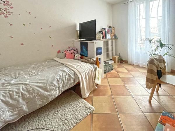 Appartement  T5 bis centre-ville Digne les Bains 130m2