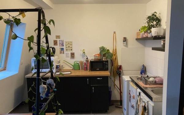 Appartement à vendre    1 pièce • 42 m2 Tours