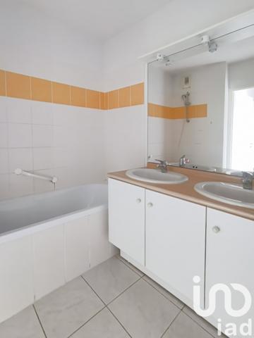 Location appartement 3 pièces 61 m² Cavignac