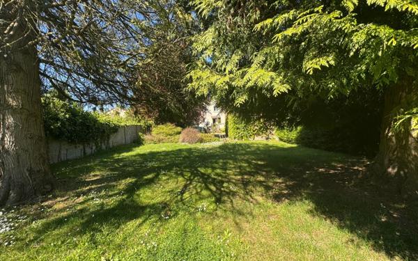 Maison à vendre    7 pièces • 180 m2 Mainvilliers