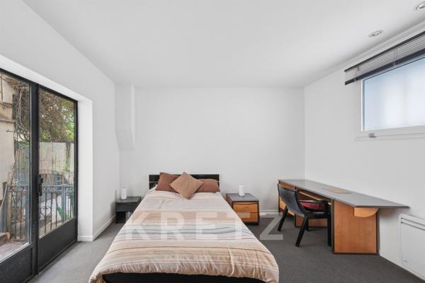 Paris V- Duplex comme une maison au calme absolu