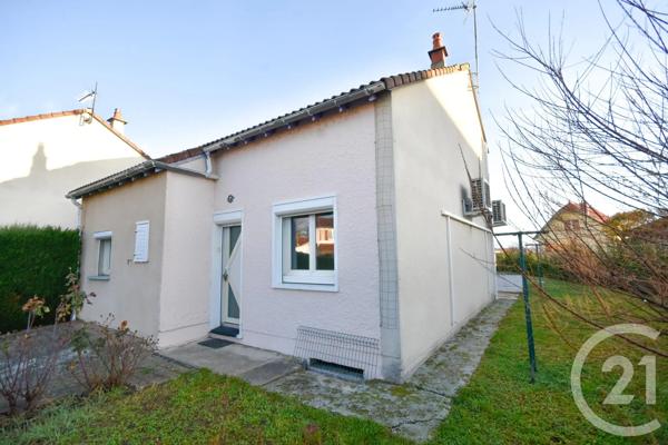 Maison à vendre  6 pièces - 145 m 2   BRIOUDE  - 43