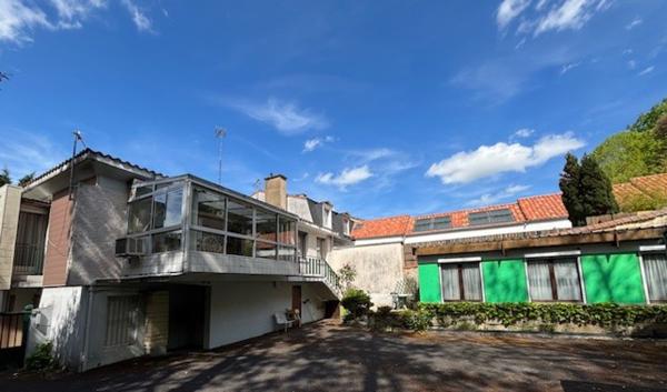 Maison 6 pièce(s) 4 chambre(s) 146 m²