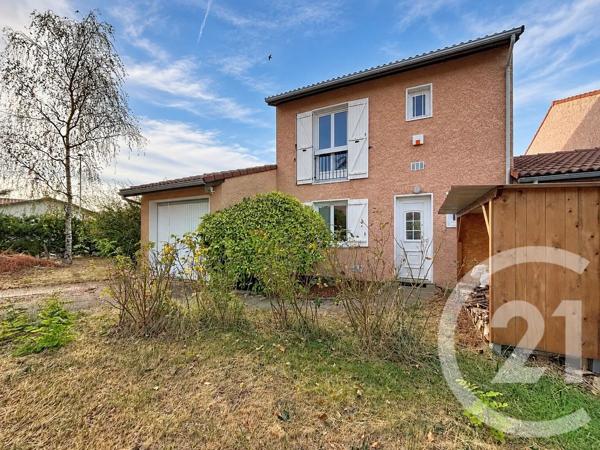 Maison à vendre  4 pièces - 88 m 2   CHATEAUGAY  - 63