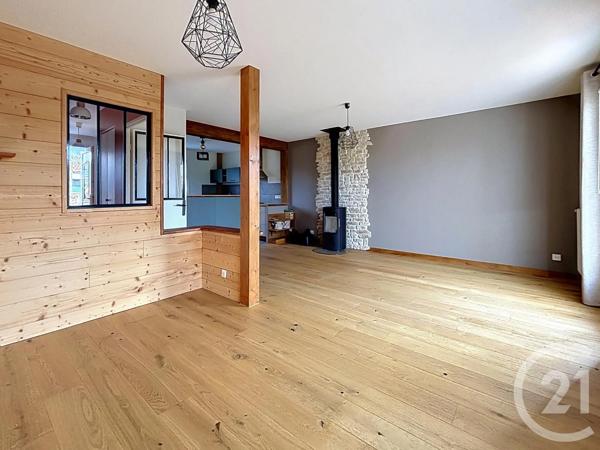 Maison à vendre  4 pièces - 88 m 2   CHATEAUGAY  - 63