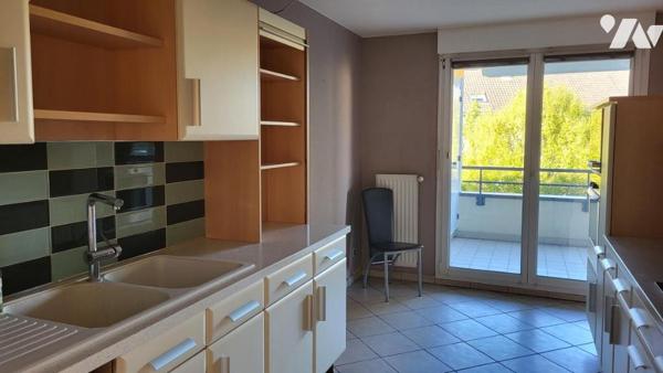 AUDINCOURT "Le domaine du tilleul" appartement  quatre pièces  97m2 avec cave, garage et parking
