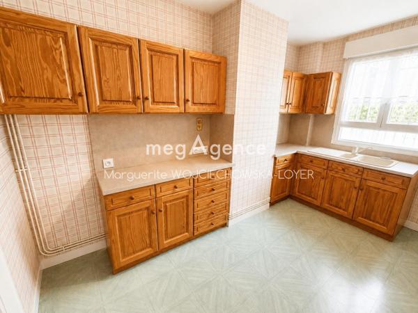Appartement à ALENCON, 61000 - 2 pièces 60m²
