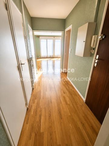 Appartement à ALENCON, 61000 - 2 pièces 60m²